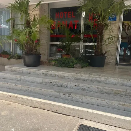 Banat Ξενοδοχείο 2*